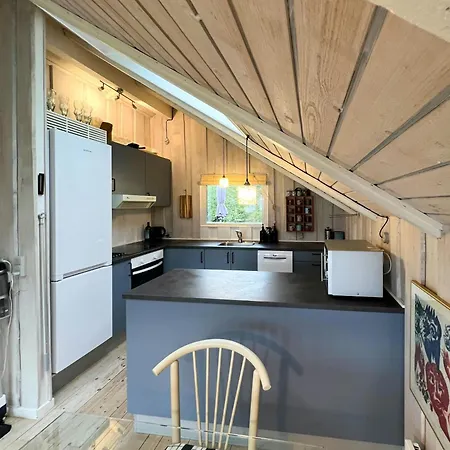 Charming Summerhouse With A View Of The Limfjord *