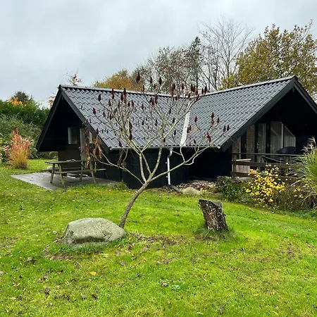 Charming Summerhouse With A View Of The Limfjord Roslev